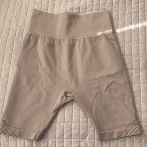 Joy Lab Pastel biker shorts